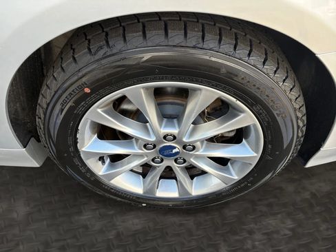 Used 2018 Ford Fusion Energi SE FWD image 42