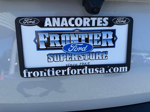 Certified 2025 Ford Escape Platinum AWD/4WD image 26