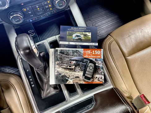 Used 2020 Ford F150 Lariat AWD/4WD image 12