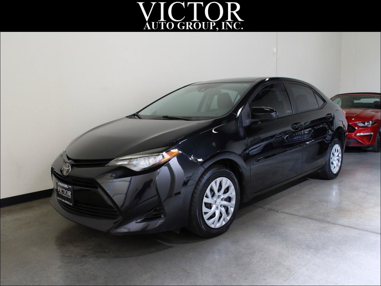 Used 2017 Toyota Corolla LE FWD image 4