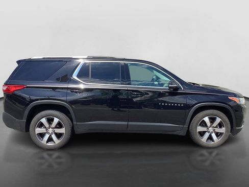 Used 2018 Chevrolet Traverse LT w/ LPO, Floor Liner Package AWD/4WD image 4