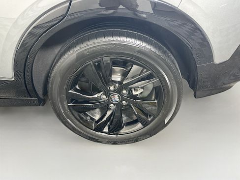 Used 2024 Buick Encore GX Sport Touring FWD image 11