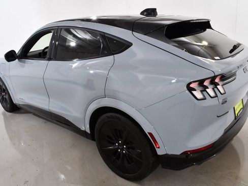 Used 2025 Ford Mustang Mach-E GT AWD/4WD image 15