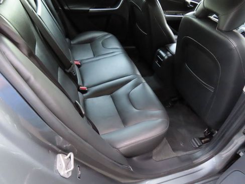 Used 2016 Volvo V60 T5 Premier AWD/4WD image 18