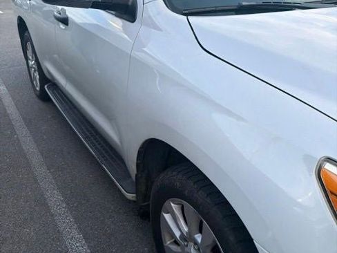Used 2008 Toyota Sequoia Platinum RWD image 4