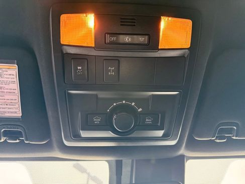 Used 2019 Toyota Tacoma TRD Off-Road image 22