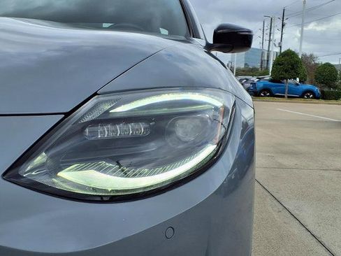 Certified 2024 Nissan Z Performance w/ Floor Mat Package image 9