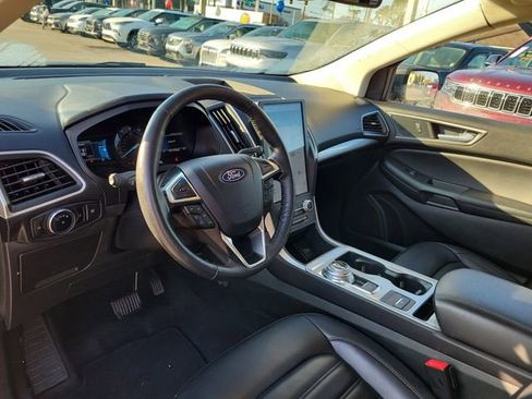 Used 2024 Ford Edge SEL image 13