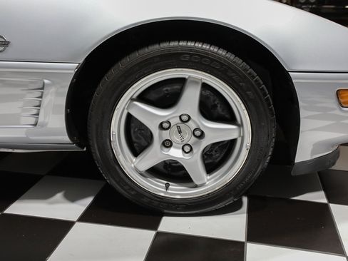 Used 1996 Chevrolet Corvette Coupe RWD image 35