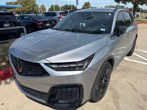 Used 2025 Acura MDX A-Spec AWD/4WD image 2