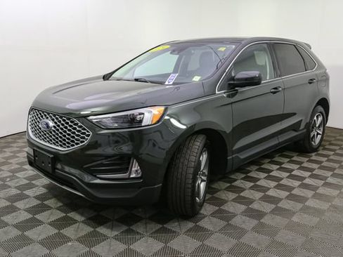 Used 2024 Ford Edge SEL w/ Convenience Package AWD/4WD image 5