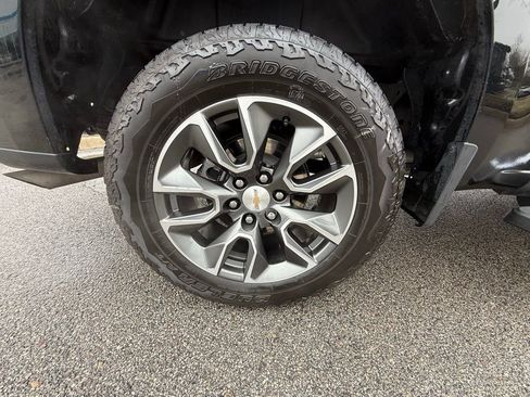 Used 2024 Chevrolet Silverado 1500 LT image 35