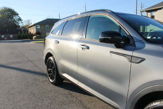 Used 2021 Kia Sorento S w/ Panoramic Sunroof Package AWD/4WD image 48