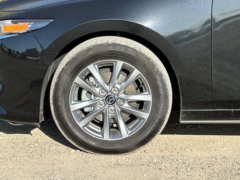 Used 2025 MAZDA MAZDA3 s image 25