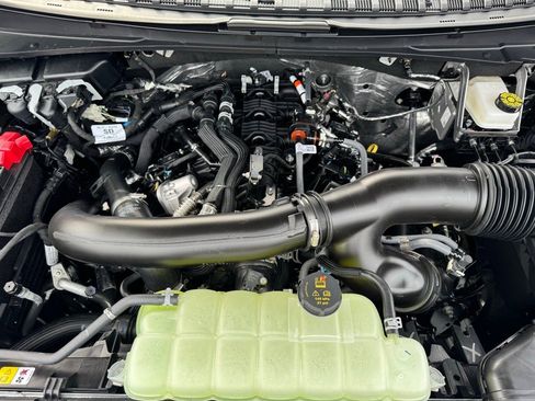 New 2025 Ford Expedition Active image 40