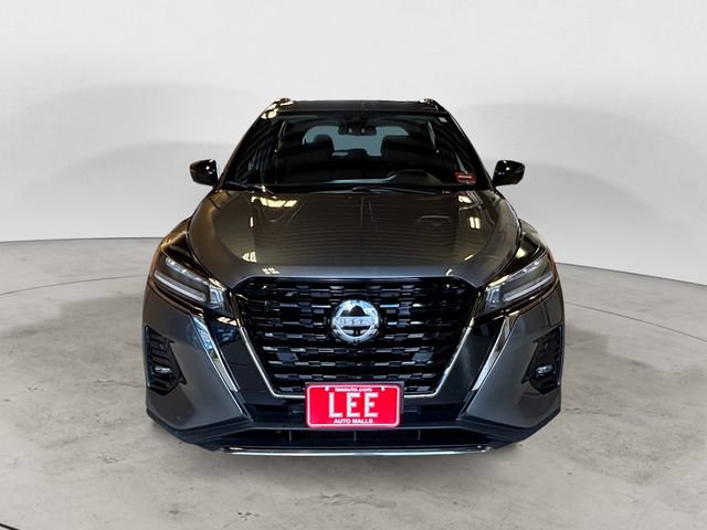 Used 2023 Nissan Kicks SR FWD image 8