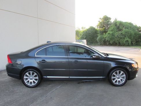 Used 2010 Volvo S80 3.2 image 9