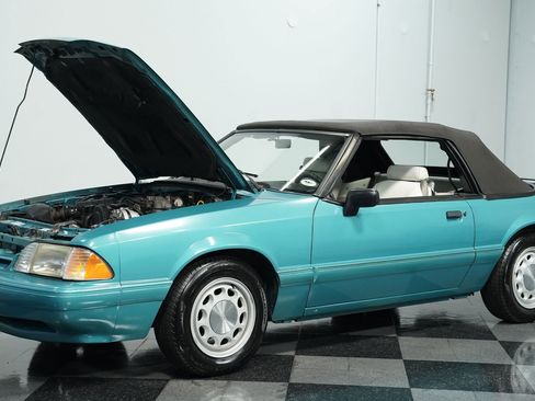 Used 1992 Ford Mustang LX image 25