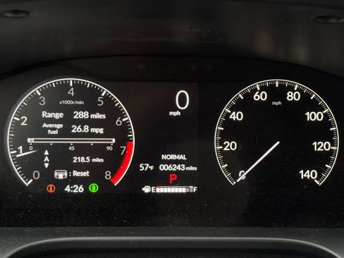 Used 2025 Honda HR-V Sport image 12
