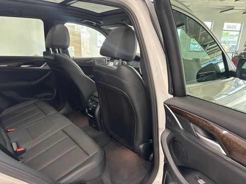 Used 2024 BMW X3 xDrive30i AWD/4WD image 32