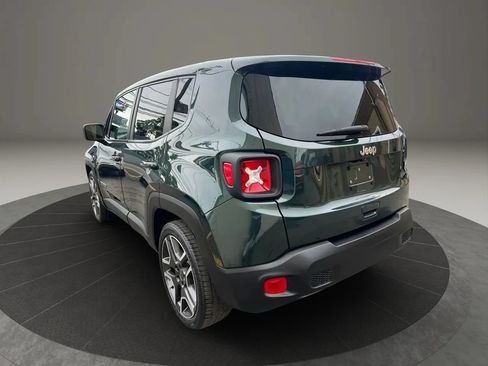 Used 2021 Jeep Renegade Sport FWD image 7