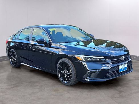 Certified 2023 Honda Civic Sport image 3