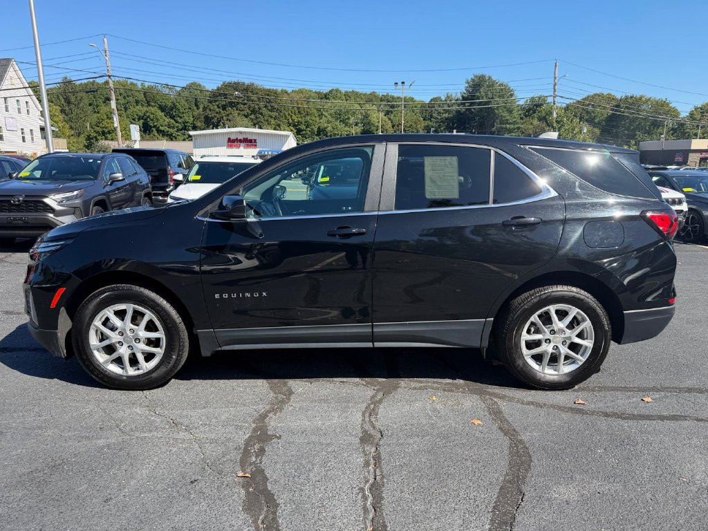 Used 2024 Chevrolet Equinox LT AWD/4WD image 2