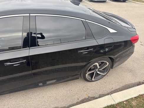 Used 2022 Honda Accord Sport image 5