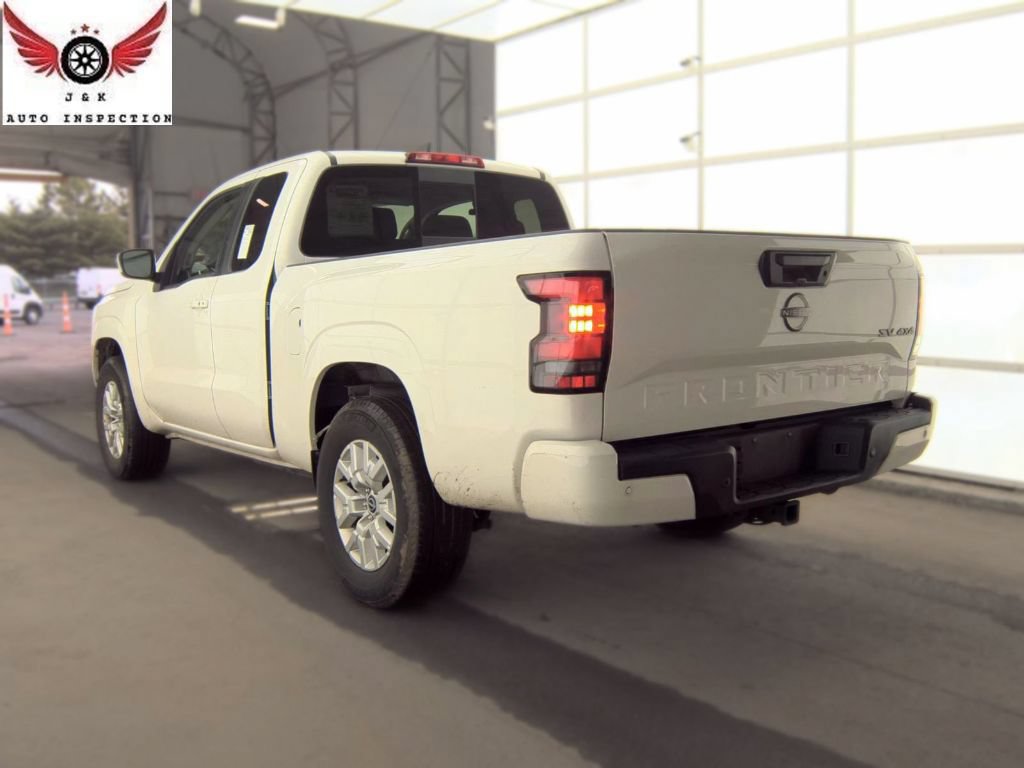 Used 2023 Nissan Frontier SV w/ SV Convenience Package AWD/4WD image 3