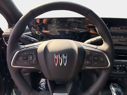 New 2026 Buick Envista Preferred image 25