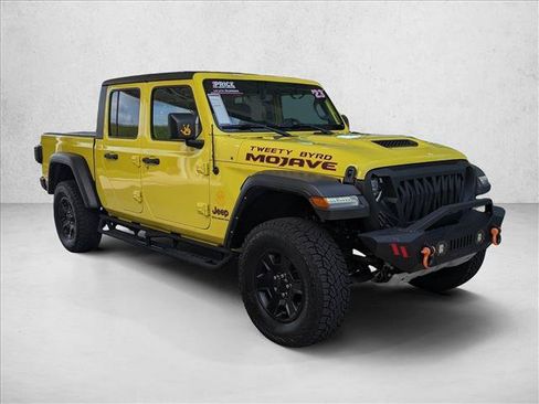 Used 2023 Jeep Gladiator Mojave w/ LED Lighting Group AWD/4WD image 3