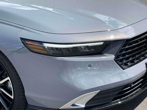 Certified 2025 Honda Accord Touring image 9