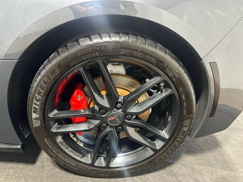 Certified 2014 Chevrolet Corvette Stingray Convertible w/ 3LT Preferred Equipment Group RWD image 9