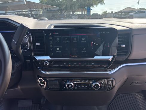 Used 2024 GMC Sierra 1500 SLE w/ Preferred Package AWD/4WD image 23