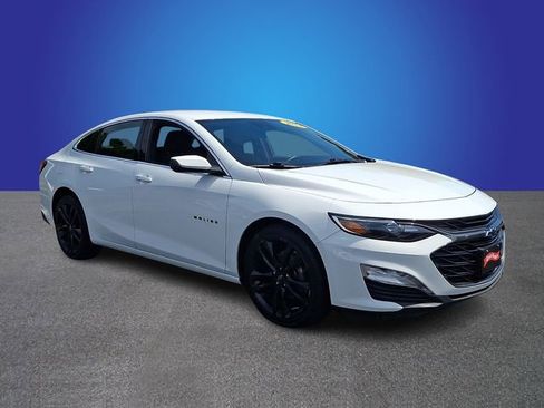 Used 2024 Chevrolet Malibu LT w/ Sport Edition FWD image 3