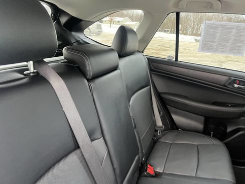 Used 2017 Subaru Outback 2.5i Limited image 35