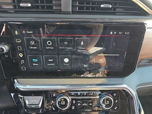 Used 2025 GMC Sierra 2500 Denali Ultimate AWD/4WD image 34