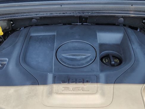 Used 2021 Jeep Grand Cherokee L Overland AWD/4WD image 21