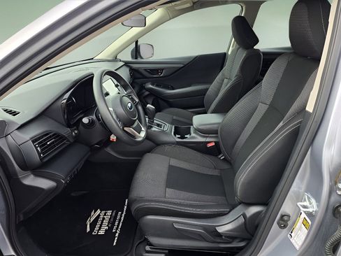 Used 2024 Subaru Outback image 12
