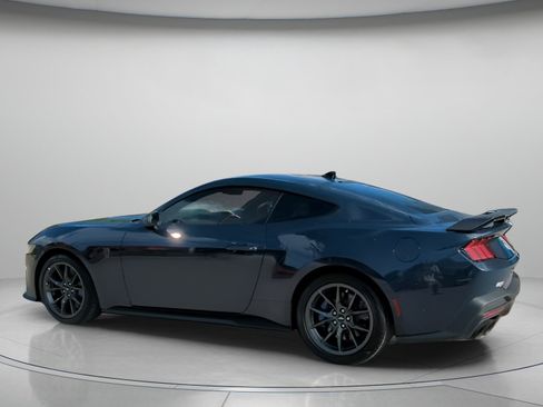 Used 2025 Ford Mustang Dark Horse RWD image 18