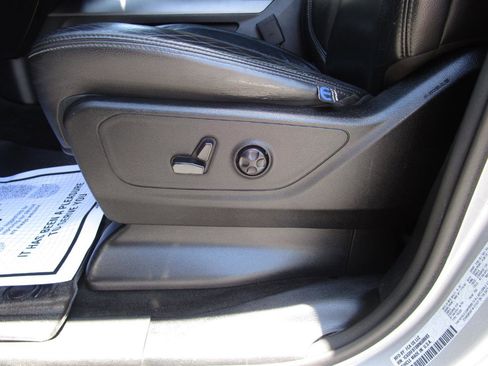 Used 2021 RAM 1500 Big Horn AWD/4WD image 19
