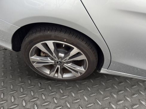 Used 2021 Mercedes-Benz C 300 4MATIC Sedan image 24