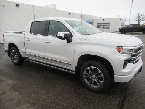 Certified 2025 Chevrolet Silverado 1500 High Country w/ Z71 Off-Road Package image 4