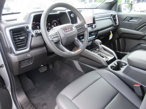 New 2026 GMC Canyon Elevation w/ Convenience Package RWD image 16