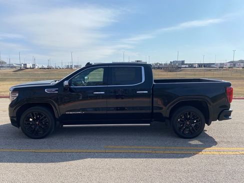 Used 2022 GMC Sierra 1500 Denali image 6