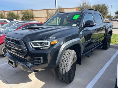 Used 2022 Toyota Tacoma TRD Pro image 4