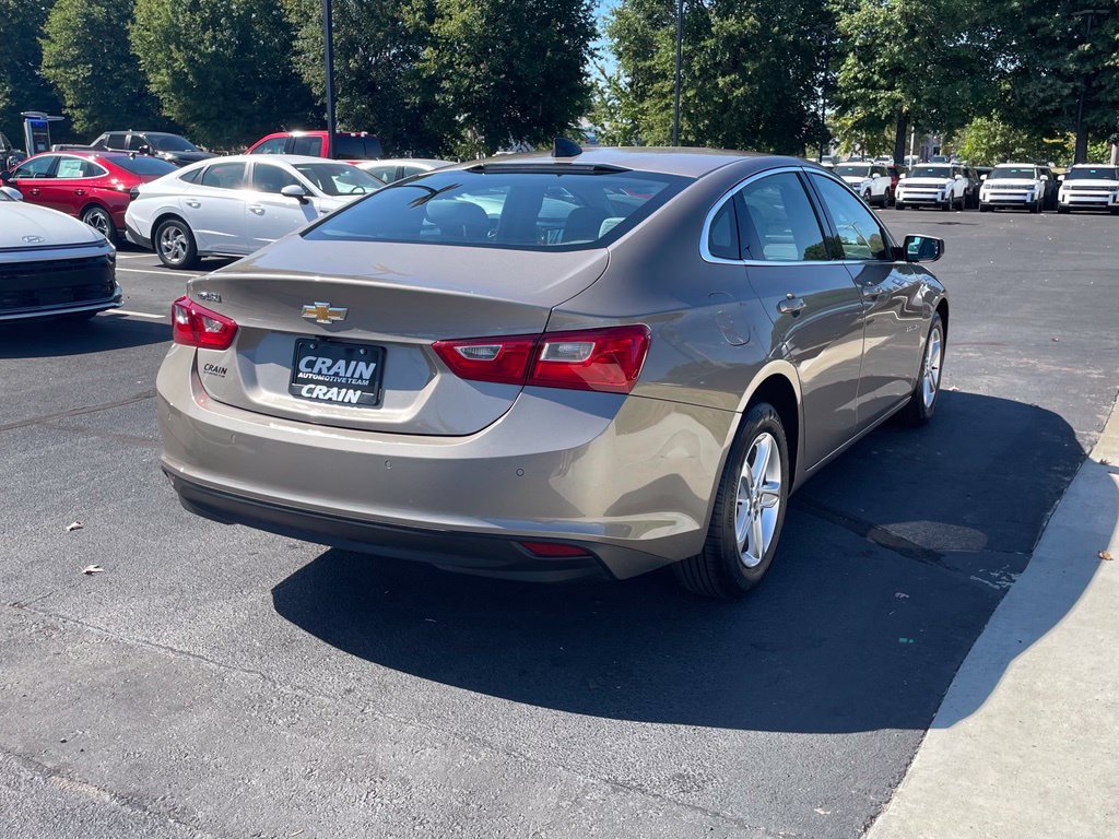 Used 2023 Chevrolet Malibu LS w/ Driver Confidence Package FWD image 8