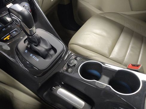 Used 2015 Ford Escape Titanium image 26