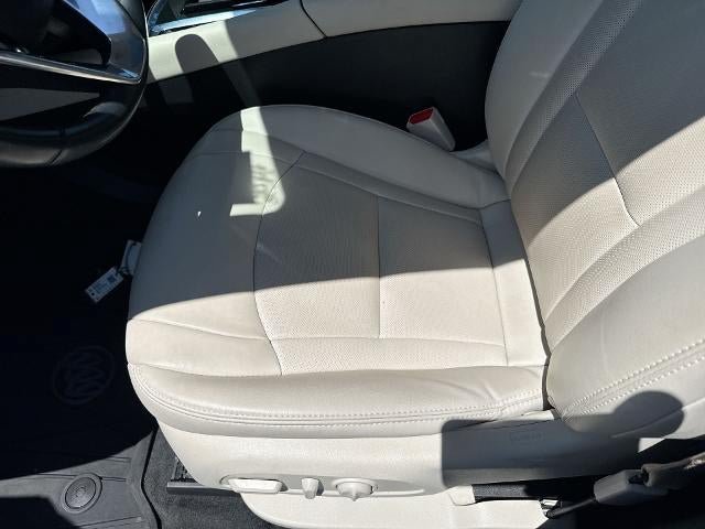 Certified 2023 Buick Enclave Essence w/ Experience Buick Package FWD image 21