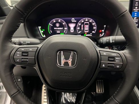 Used 2024 Honda Accord Sport image 18